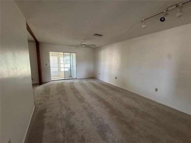 652 PARK CIRCLE, Bradenton, FL 34207