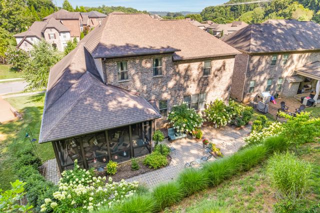 7224 Natchez Pointe Dr, Nashville, TN 37221