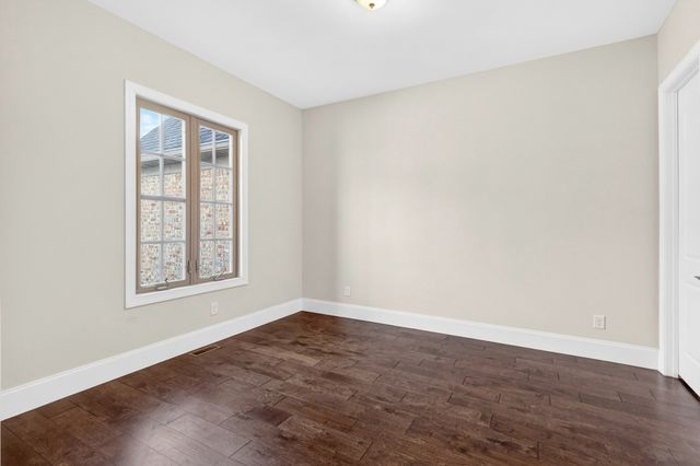 7224 Natchez Pointe Dr, Nashville, TN 37221