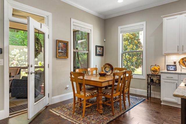 7224 Natchez Pointe Dr, Nashville, TN 37221