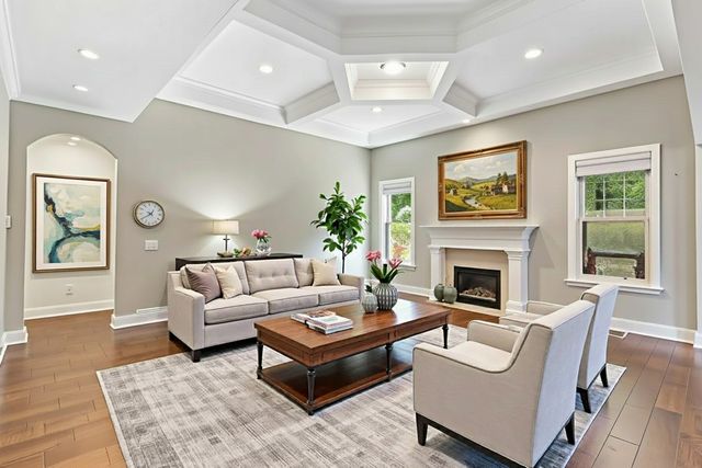 7224 Natchez Pointe Dr, Nashville, TN 37221