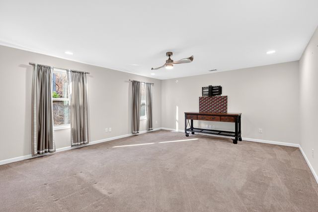 7224 Natchez Pointe Dr, Nashville, TN 37221