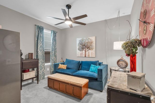 114 Longhorn Run Drive, Montgomery, TX 77356