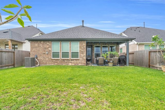 114 Longhorn Run Drive, Montgomery, TX 77356