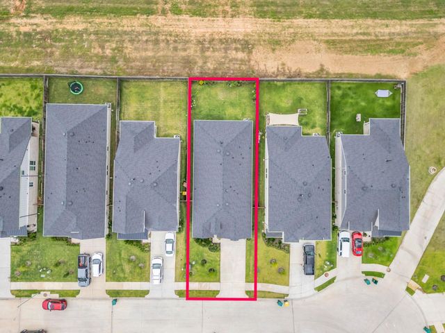 114 Longhorn Run Drive, Montgomery, TX 77356