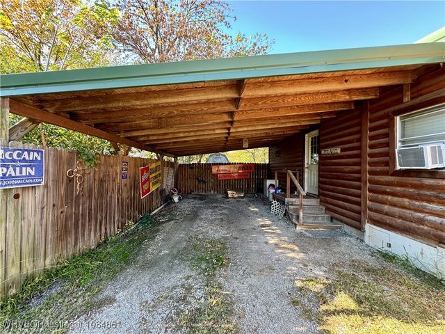 621 Elm Street, Sallisaw, OK 74955