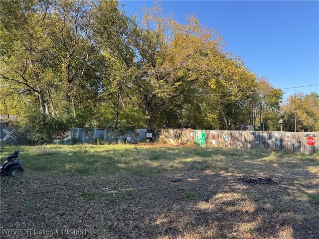 621 Elm Street, Sallisaw, OK 74955