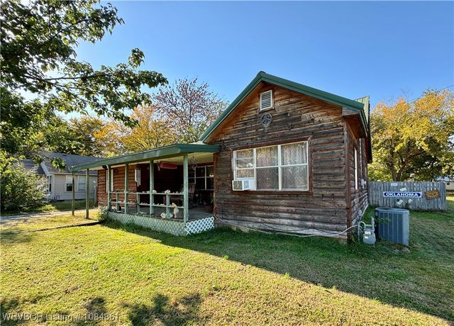 621 Elm Street, Sallisaw, OK 74955