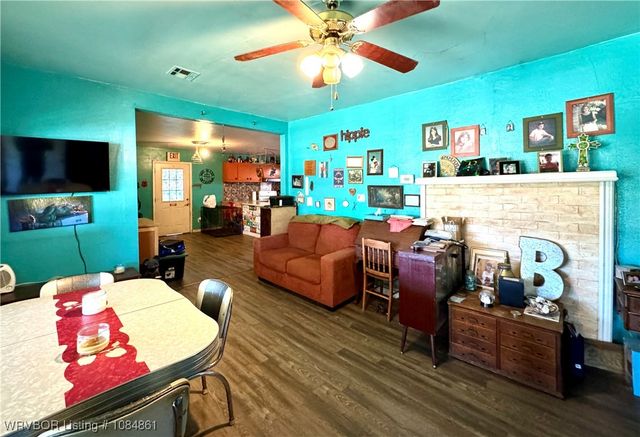 621 Elm Street, Sallisaw, OK 74955