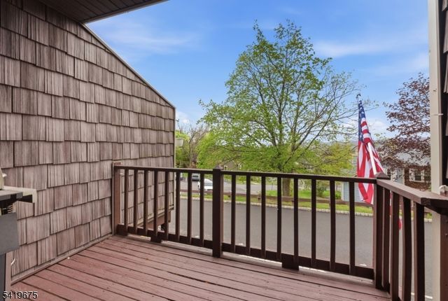 29 Oriole Dr, Allamuchy Twp., NJ 07840