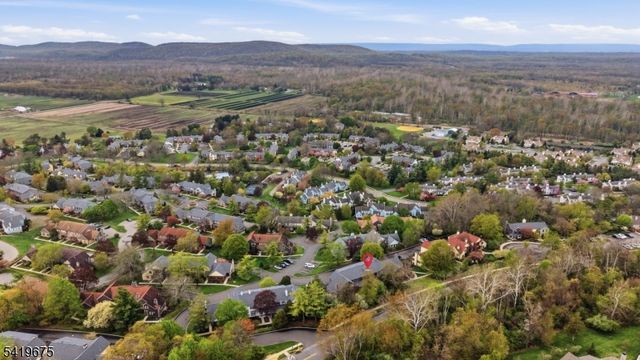 29 Oriole Dr, Allamuchy Twp., NJ 07840