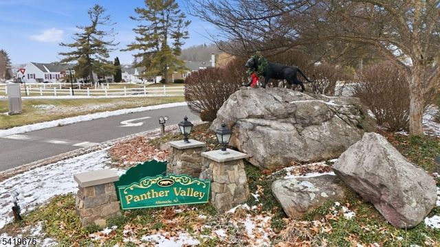 29 Oriole Dr, Allamuchy Twp., NJ 07840