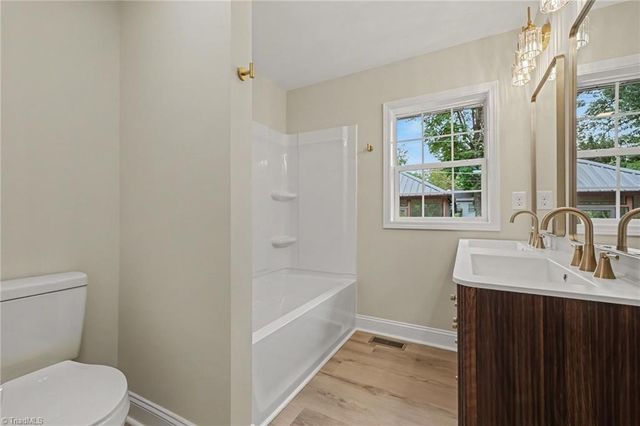 2309 Fernwood Drive, Greensboro, NC 27408