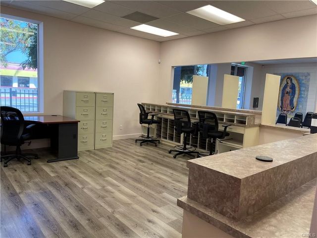 901 W Whittier, Montebello, CA 90640