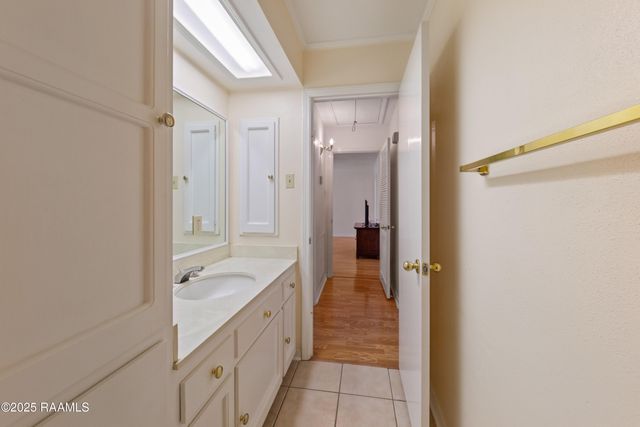 100 Papwood Circle, Lafayette, LA 70503