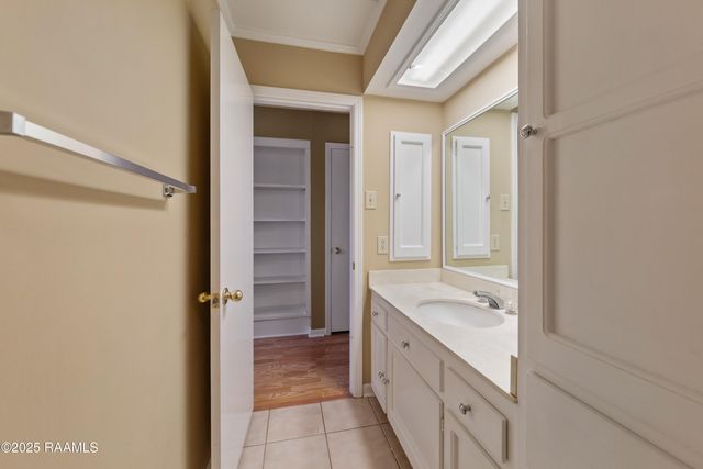 100 Papwood Circle, Lafayette, LA 70503