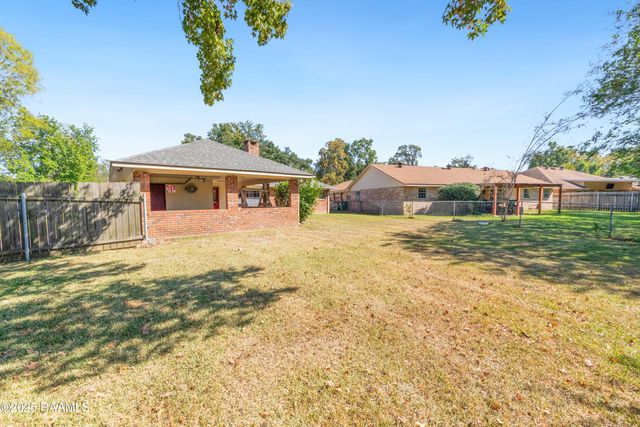 100 Papwood Circle, Lafayette, LA 70503