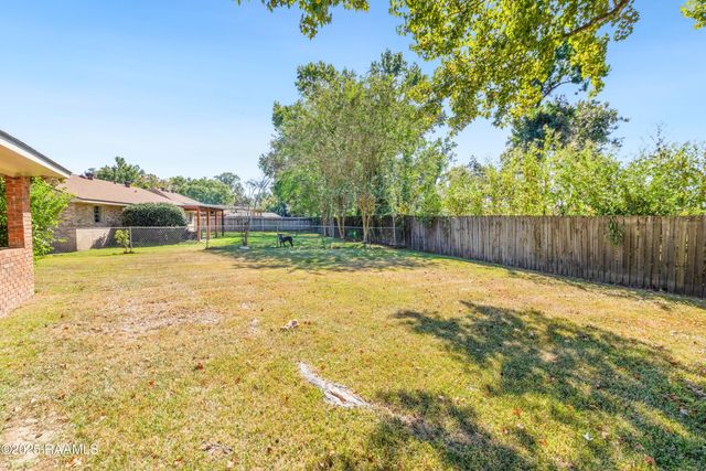 100 Papwood Circle, Lafayette, LA 70503