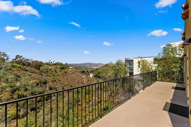 64 Sydney Place, San Diego, CA 92116