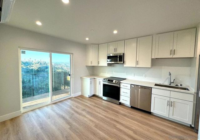 64 Sydney Place, San Diego, CA 92116