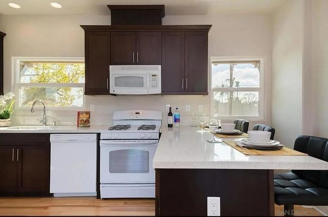 64 Sydney Place, San Diego, CA 92116