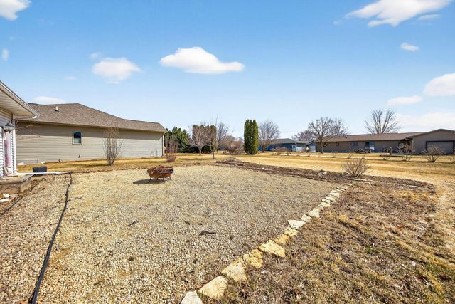 605 Willers Court, Lake City, MN 55041