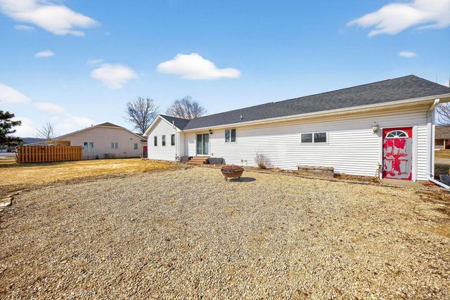 605 Willers Court, Lake City, MN 55041