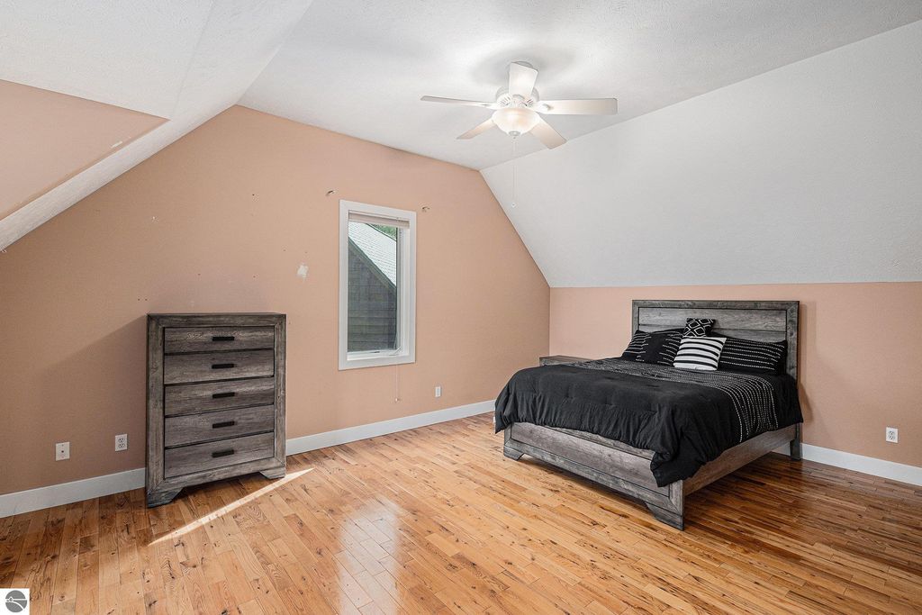 Image 38 of property listing at 5575 M 72, Williamsburg, MI 49690