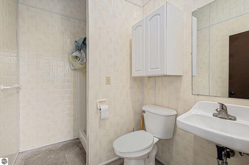 Image 47 of property listing at 5575 M 72, Williamsburg, MI 49690