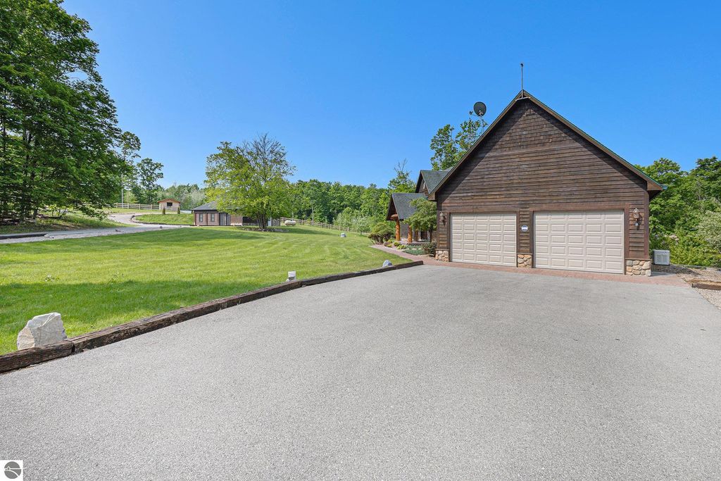 Image 56 of property listing at 5575 M 72, Williamsburg, MI 49690