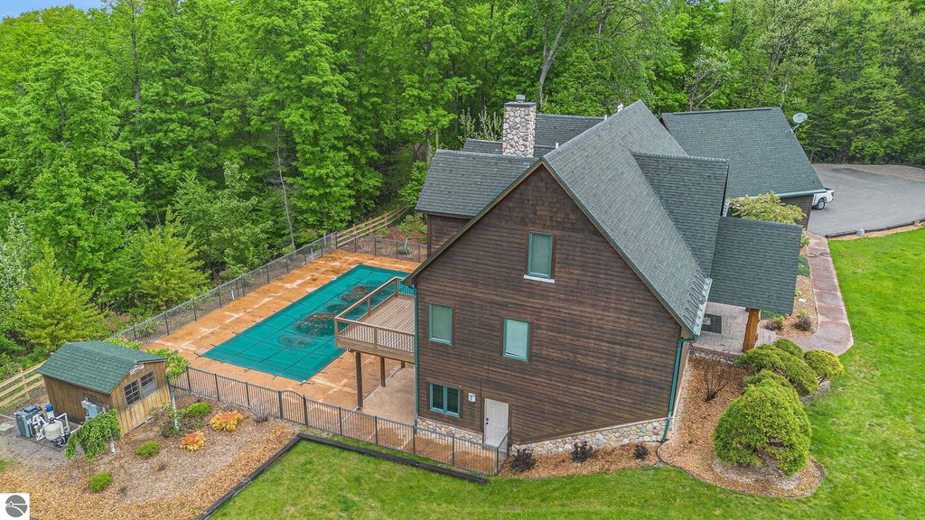 Image 71 of property listing at 5575 M 72, Williamsburg, MI 49690