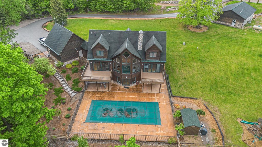 Image 72 of property listing at 5575 M 72, Williamsburg, MI 49690