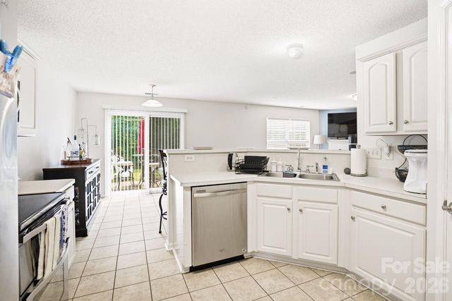 2260 Wexford Way, Statesville, NC 28625