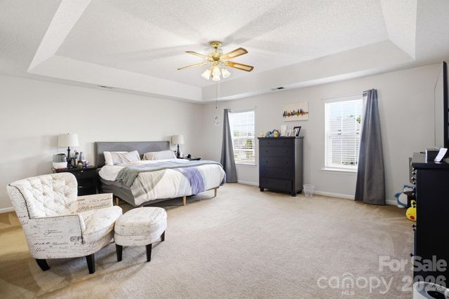 2260 Wexford Way, Statesville, NC 28625
