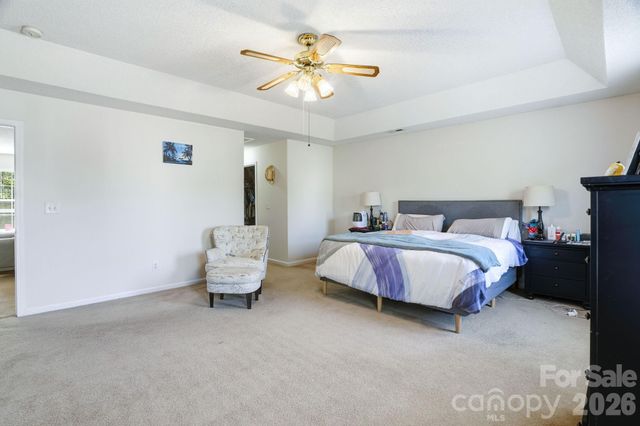 2260 Wexford Way, Statesville, NC 28625