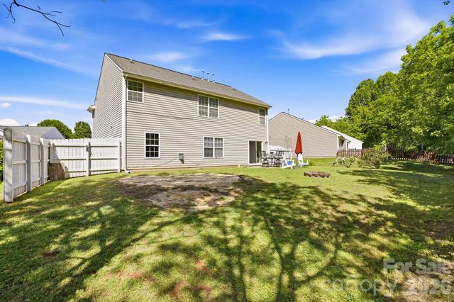 2260 Wexford Way, Statesville, NC 28625