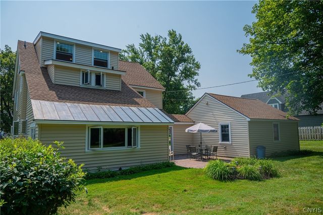 2640 Edgewood Road, Utica, NY 13501