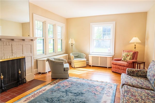 2640 Edgewood Road, Utica, NY 13501
