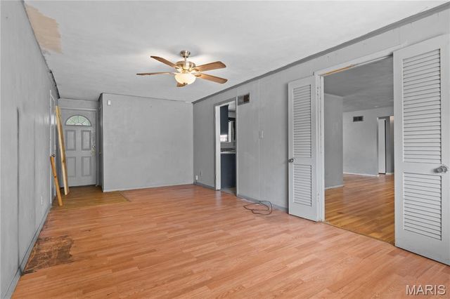 1805 Claudine Drive, St Louis, MO 63138