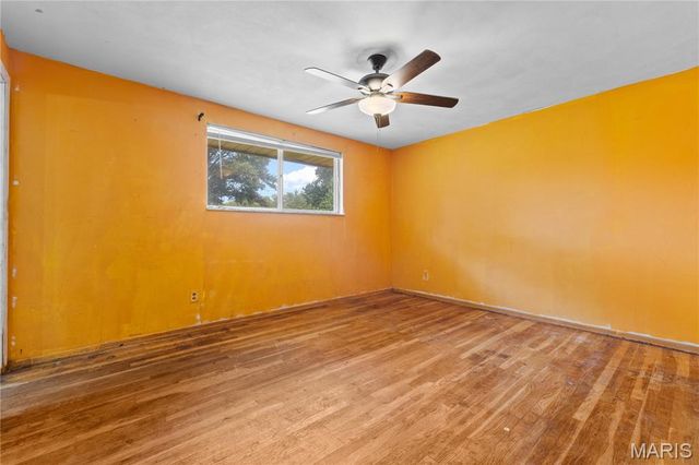 1805 Claudine Drive, St Louis, MO 63138
