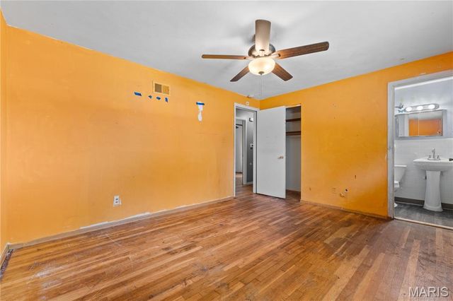 1805 Claudine Drive, St Louis, MO 63138
