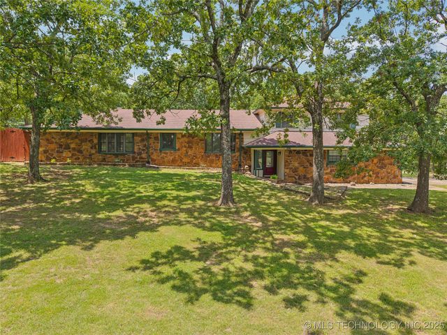 2398 Scrub Oak Road, Sand Springs, OK 74063