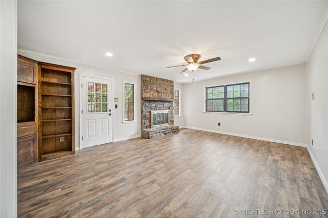 2398 Scrub Oak Road, Sand Springs, OK 74063