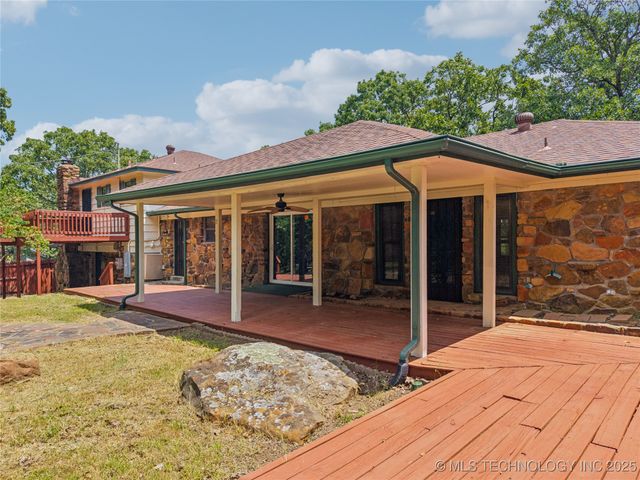2398 Scrub Oak Road, Sand Springs, OK 74063
