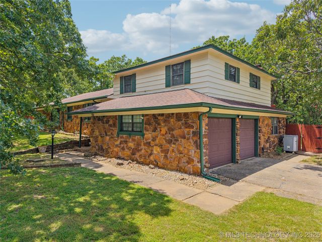 2398 Scrub Oak Road, Sand Springs, OK 74063