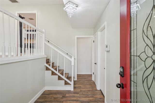 2398 Scrub Oak Road, Sand Springs, OK 74063