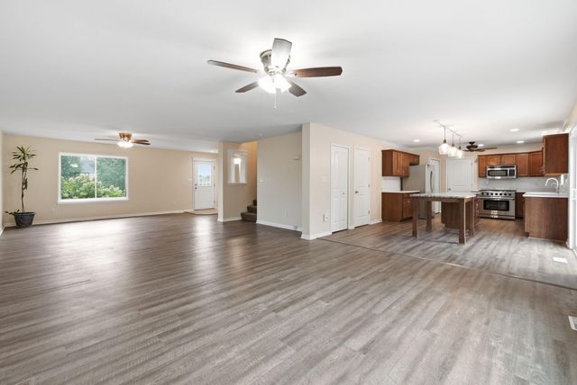 13984 Empress Lane, Dyer, IN 46311