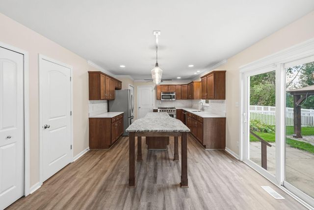 13984 Empress Lane, Dyer, IN 46311