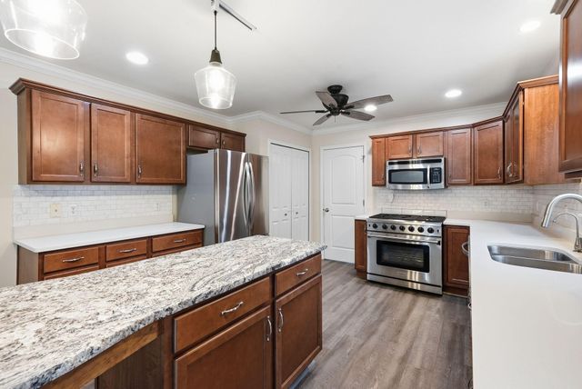 13984 Empress Lane, Dyer, IN 46311