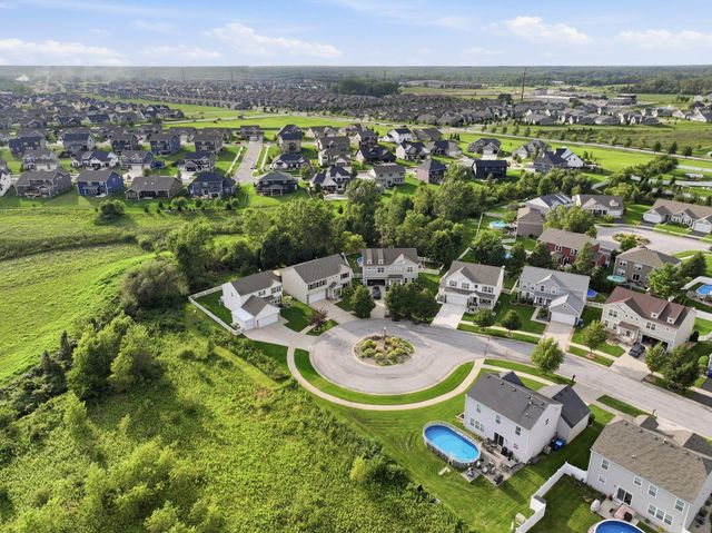 13984 Empress Lane, Dyer, IN 46311